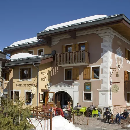 Hotel Du Bourg-3